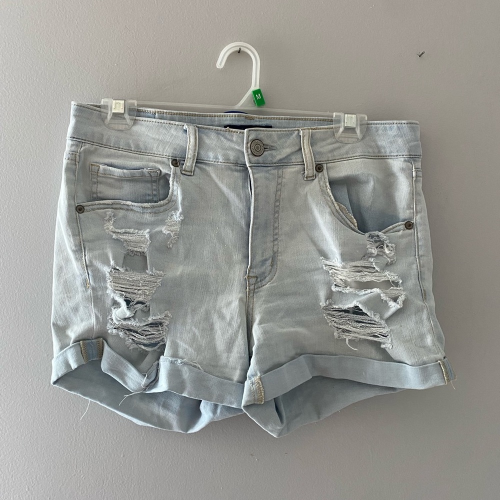 Aeropostale light wash high waisted jean shorts